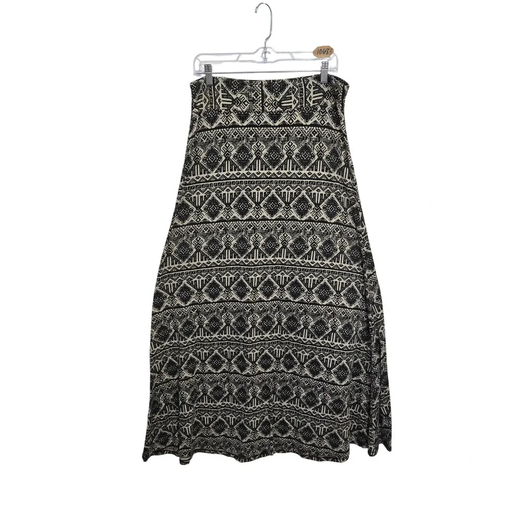 Roz & Ali Womens Black White Geometric Tribal Print‎ Jersey Knit Maxi Skirt M